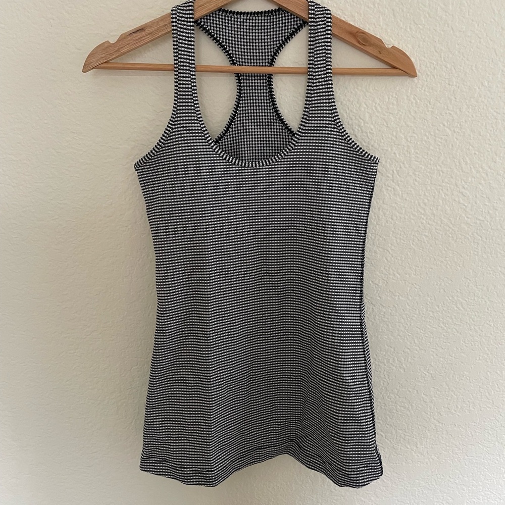 Lululemon gingham checkered tank top